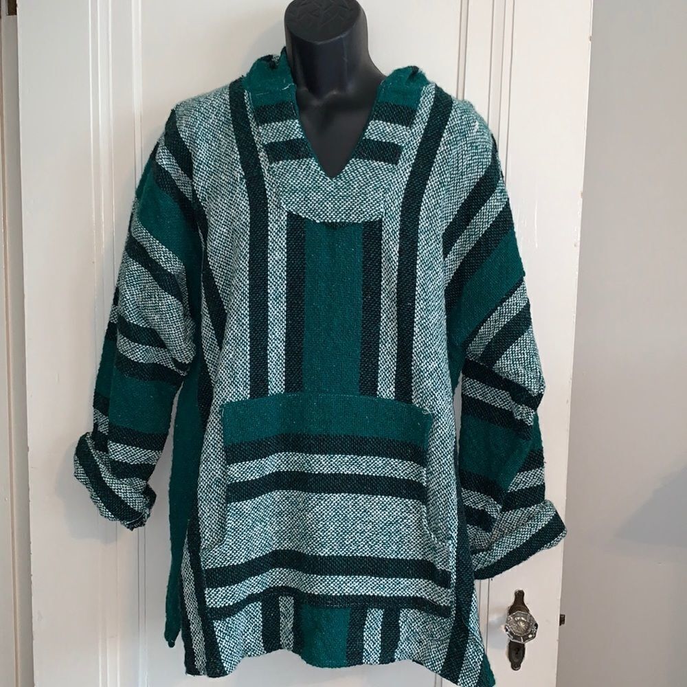 Vtg 90s green Mexican woven hoodie pullover